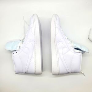 Nike court Royale 2 mid